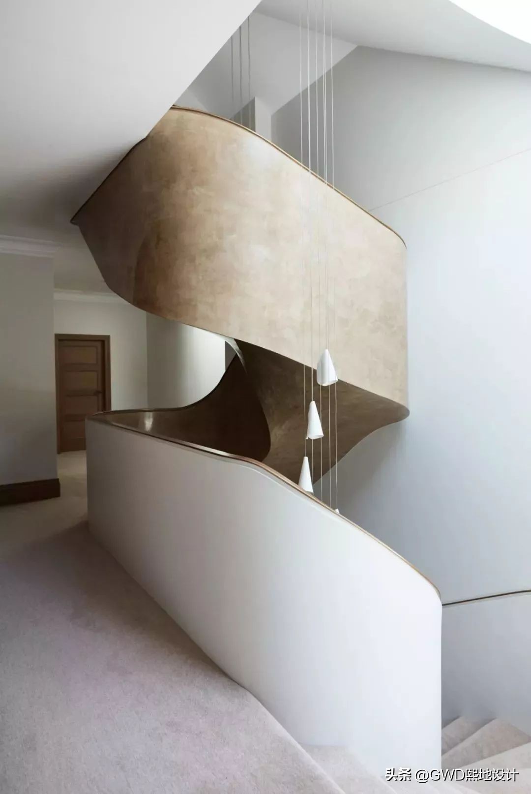 盘点那些设计错误的楼梯,关于楼梯的设计
