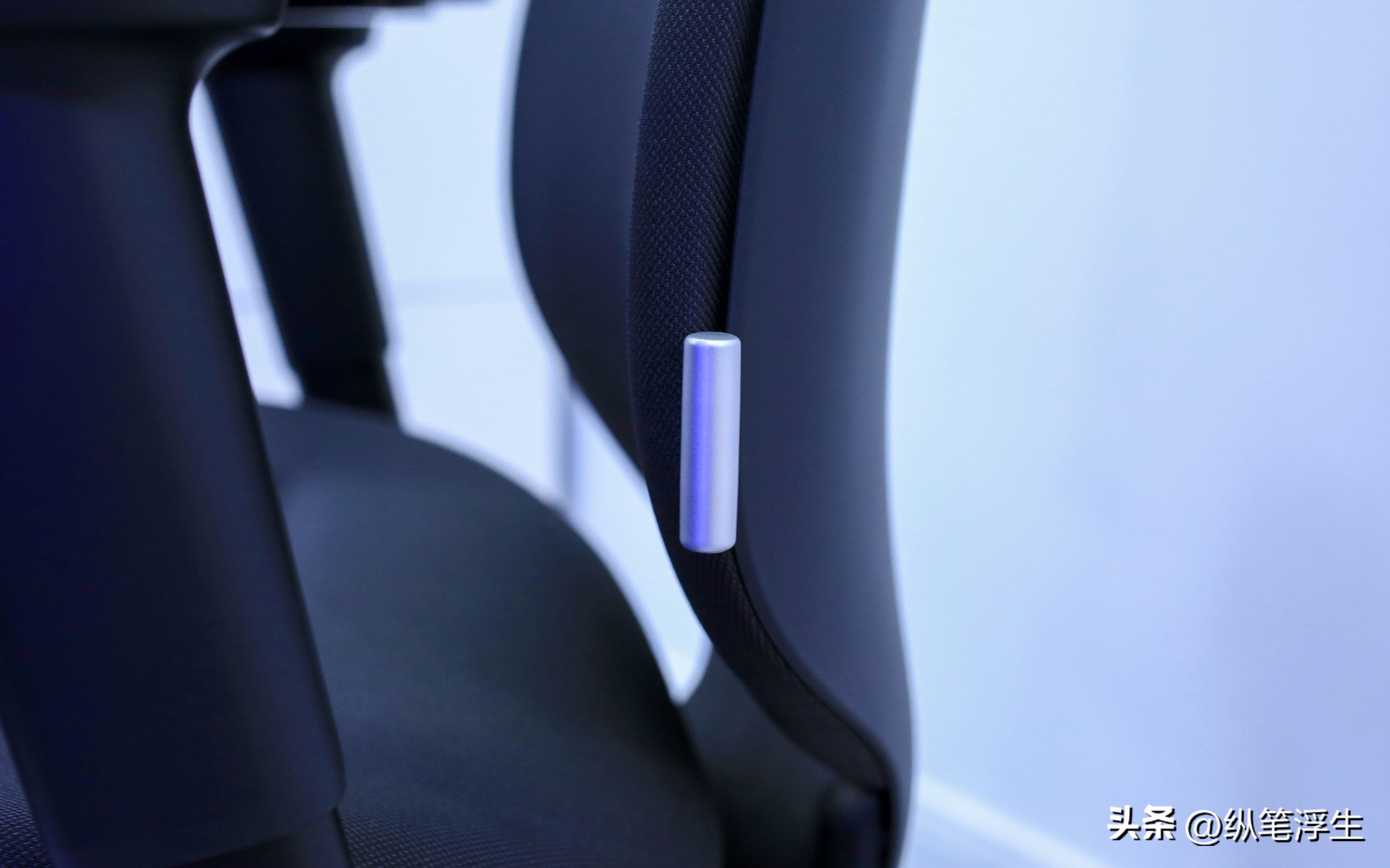 性价比椅子推荐人体工学椅,简约不占地的人体工学椅