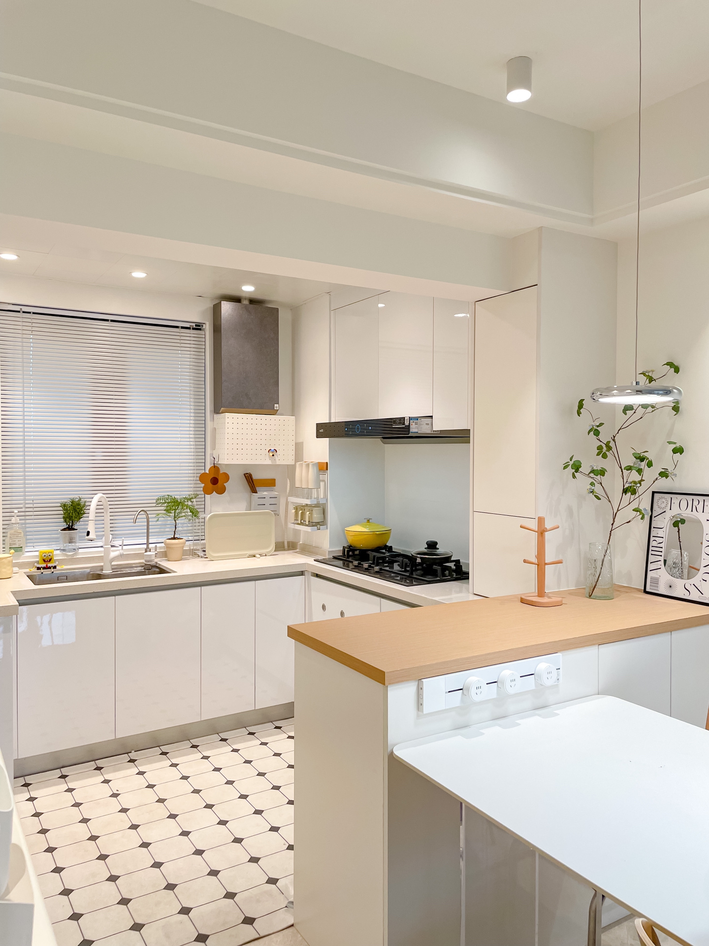 长沙精装房设计高级感,长沙房屋设计装修风格温馨简约