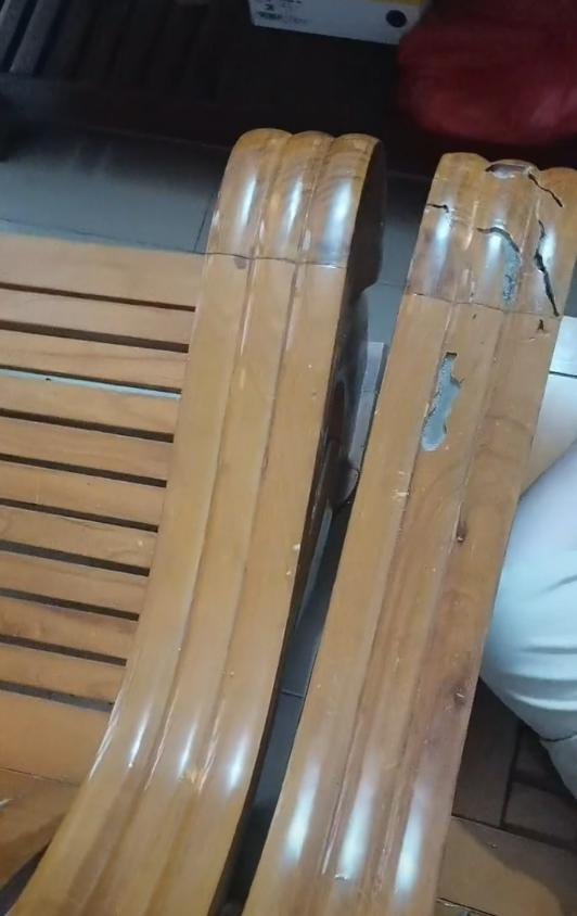 女子买实木沙发内部竟然全是水泥,网友花三百多买的沙发