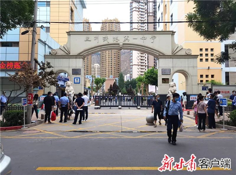 甘肃省2022年高考报名政策,甘肃省2022年高考人数