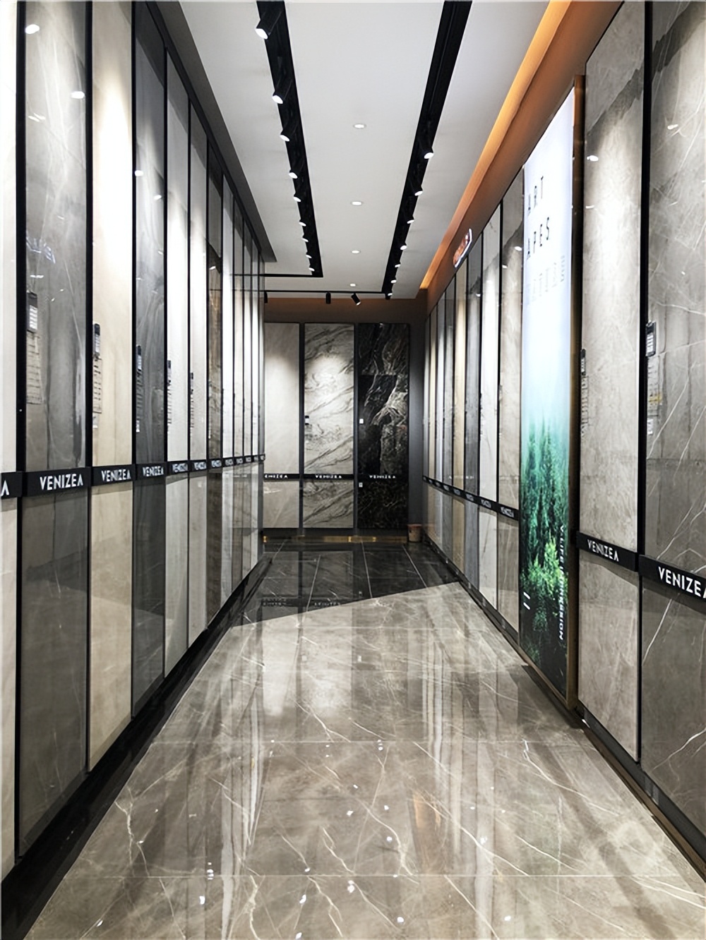 威尔斯瓷砖是哪个旗下的产品,怎样识别威尔斯瓷砖