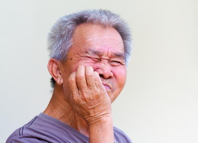 牙龈萎缩牙齿松动中医有什么方法,牙齿松动牙龈萎缩中医治疗