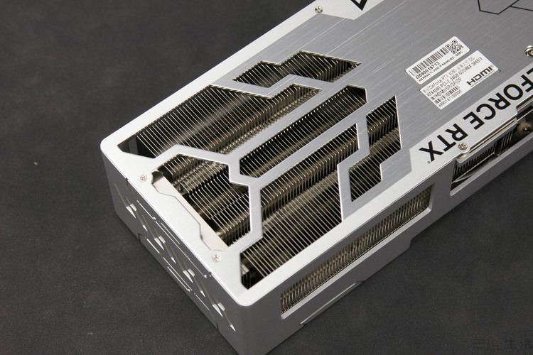 影驰rtx40608g金属大师oc怎么样,影驰rtx4090d金属大师