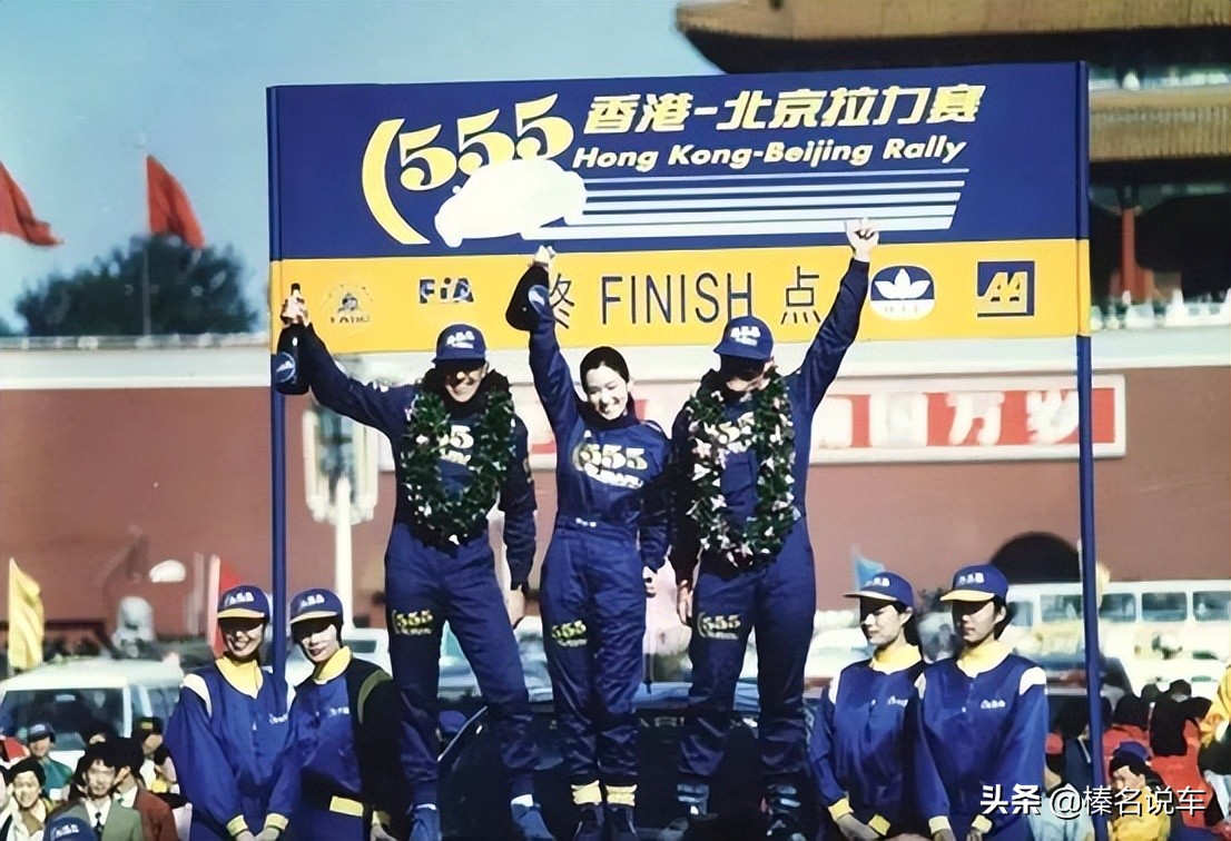 斯巴鲁傲虎国内引进2.4t试驾,斯巴鲁傲虎3.6水平对置6缸