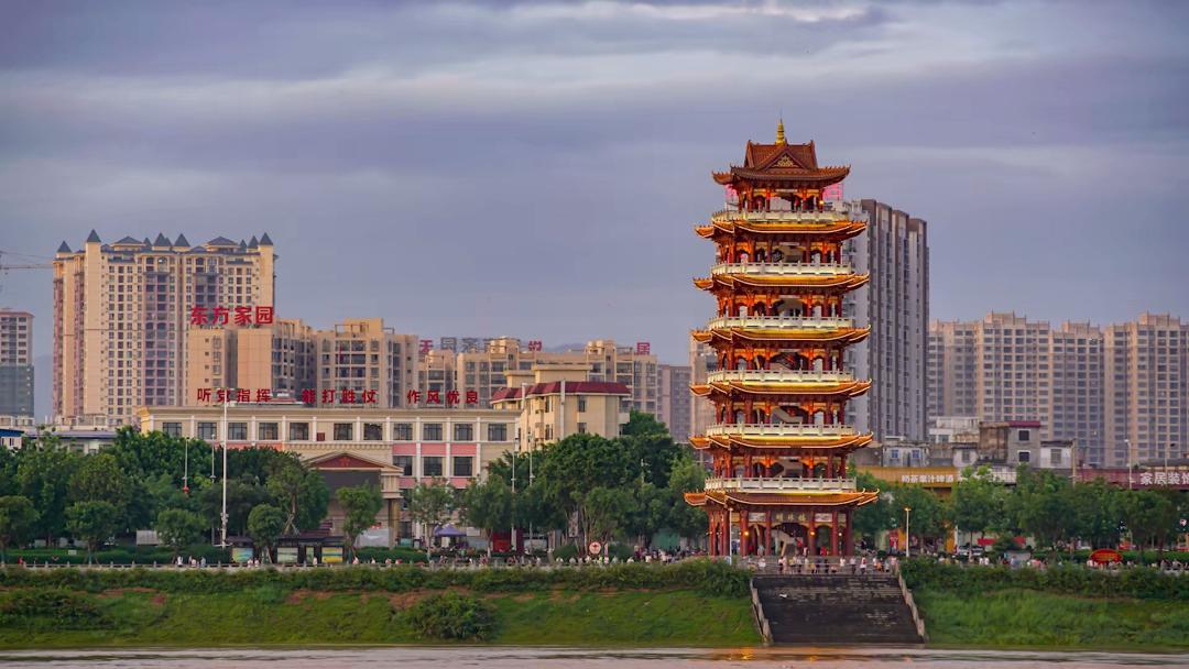 平南电视台新闻播出时间,广西卫视节目播出时间