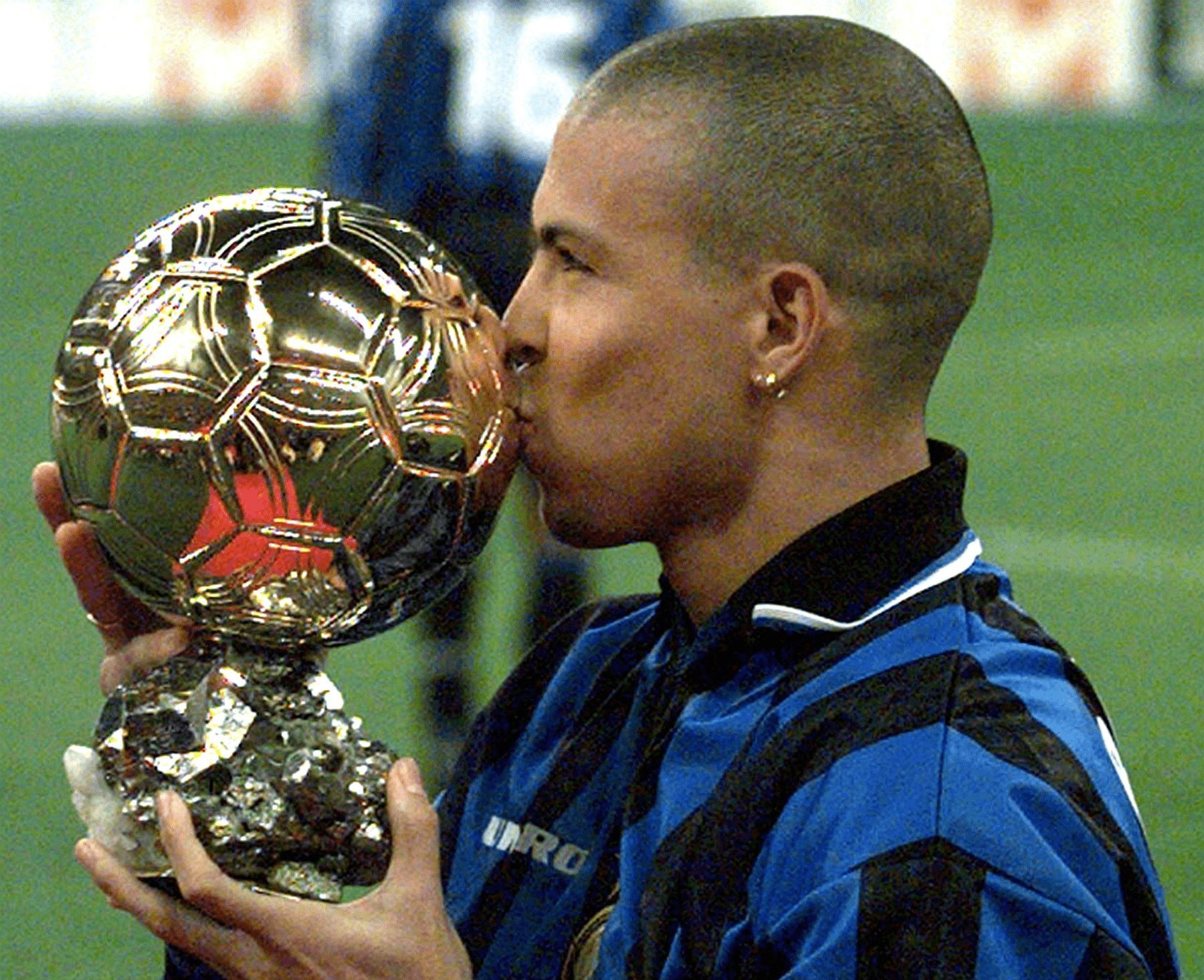 三十大超巨之三：伤病掩盖不了外星人罗纳尔多的光芒