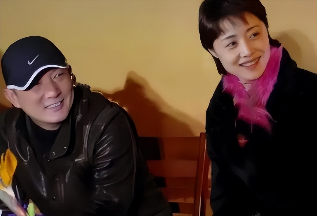 “三婚女人”刘蓓：刚怀孕就被二婚丈夫抛弃，带拖油瓶找前夫接盘