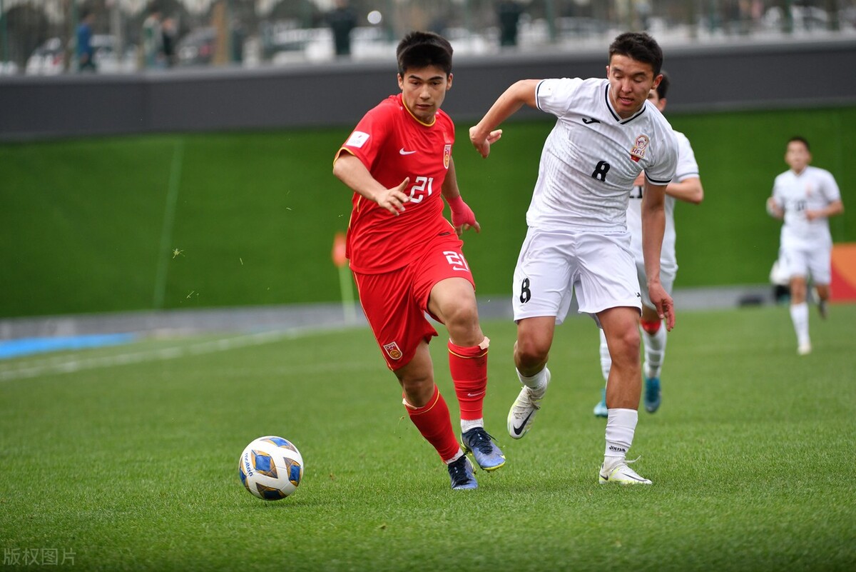亚洲杯韩国男足5-3沙特回放,中国男足2:0韩国进球