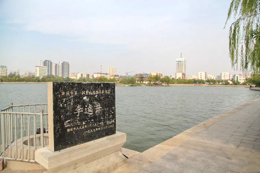 【我家门前有条河】藏不住了！初夏必须去打卡的“森林小城”，有着最让人向往的生活！