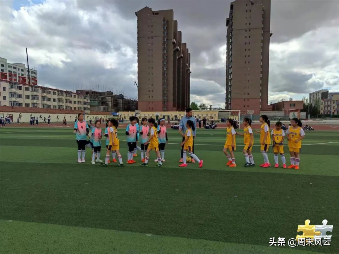 内蒙古乌兰察布市小学足球联赛,乌兰察布学校足球比赛区长杯