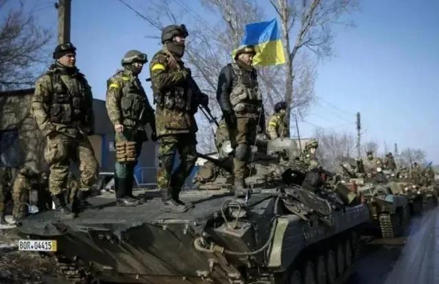 专家分析开战后的乌克兰未来如何,乌克兰不反击俄军吗