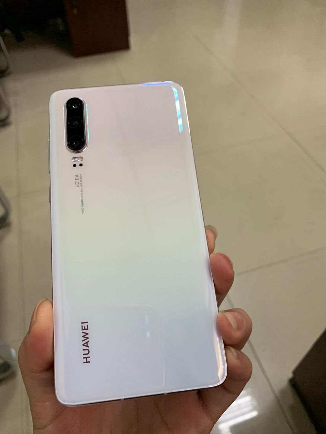 全新华为手机回收,换换回收和换换二手平台是一家吗