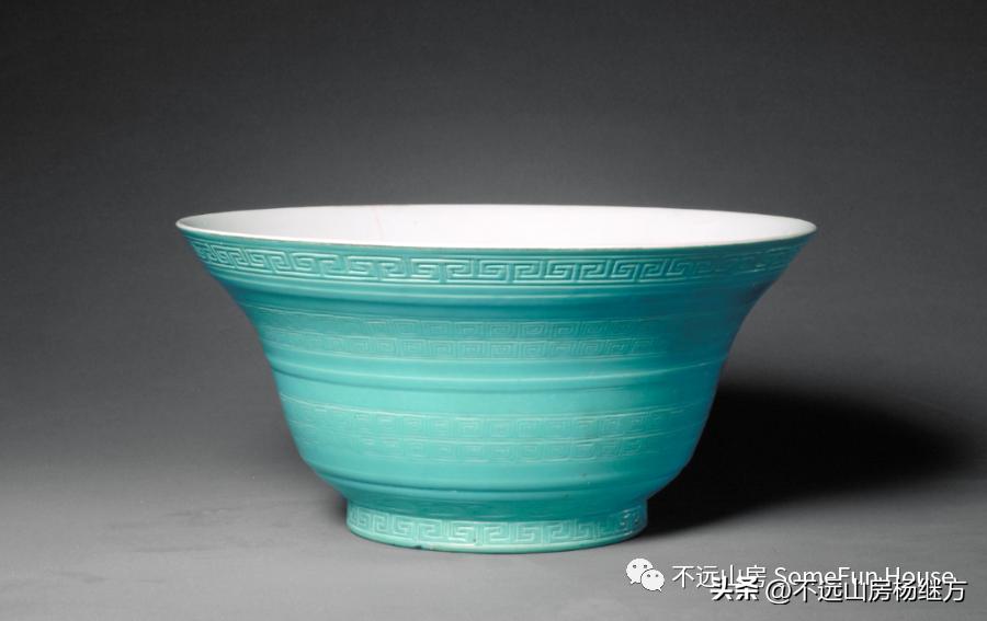 雍正乳白釉瓷器 (雍正年代青釉瓷器)