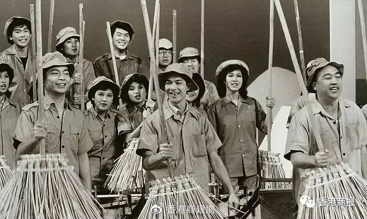 港俾你听｜曾靠“无厘头”出圈，香港综艺“北上”找到新突破？