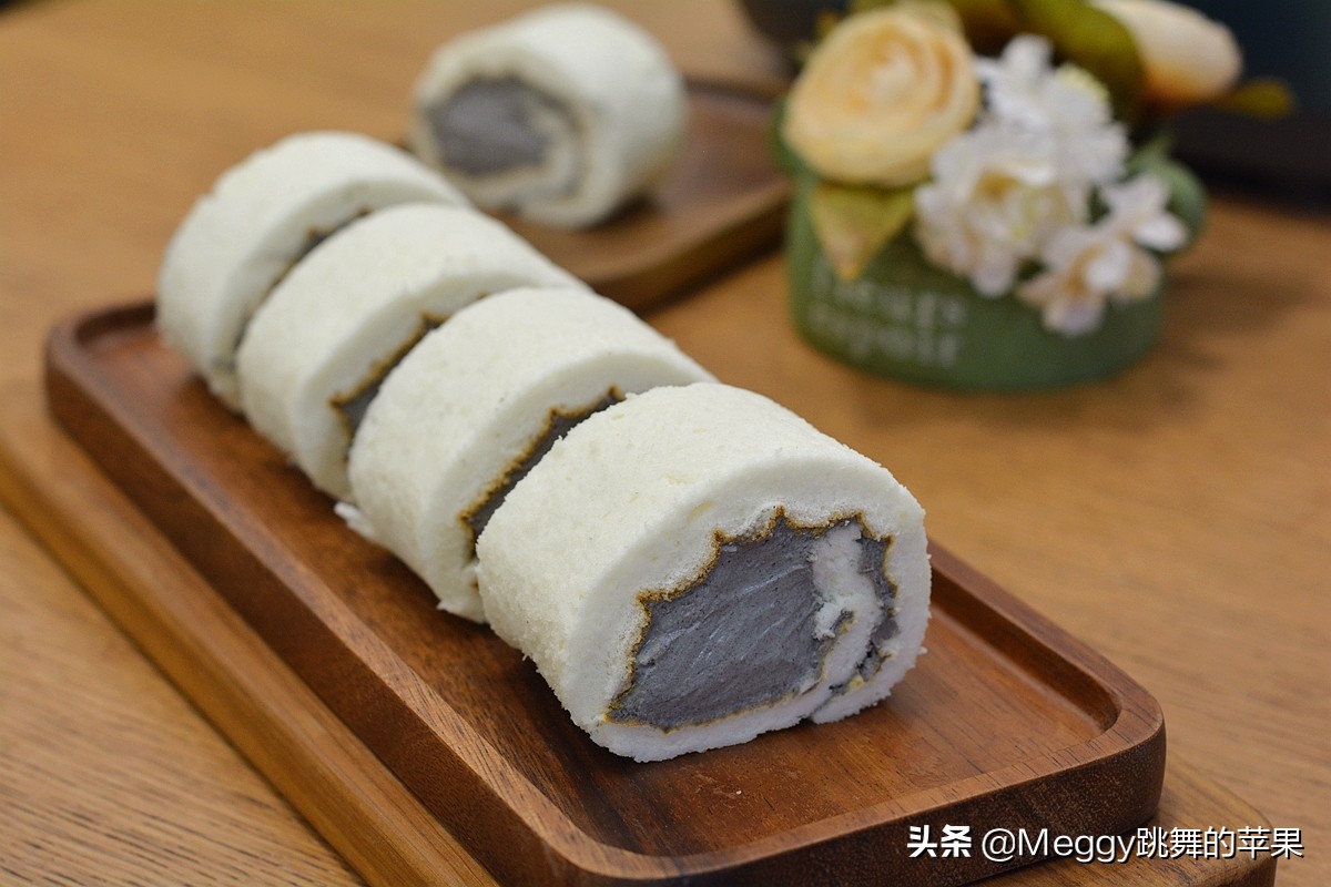 天使奶油蛋糕卷,甜口天使蛋糕卷图解