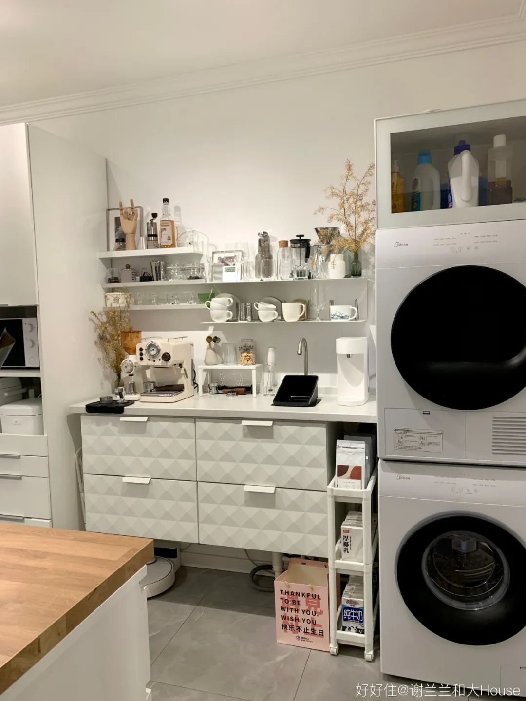 浴室柜吧台设计,小户型做水吧台