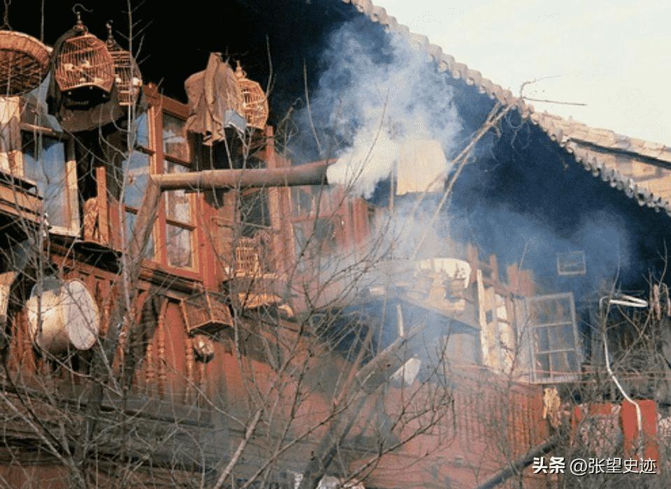 老日军女兵老照片,女子身着日本侵华军装露脸