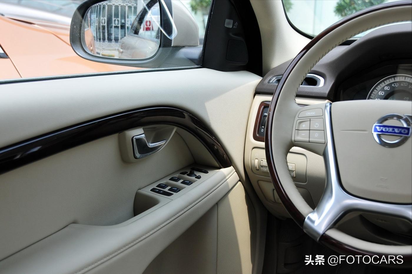 沃尔沃s80l内饰后视镜,沃尔沃s80l内饰碳纤维