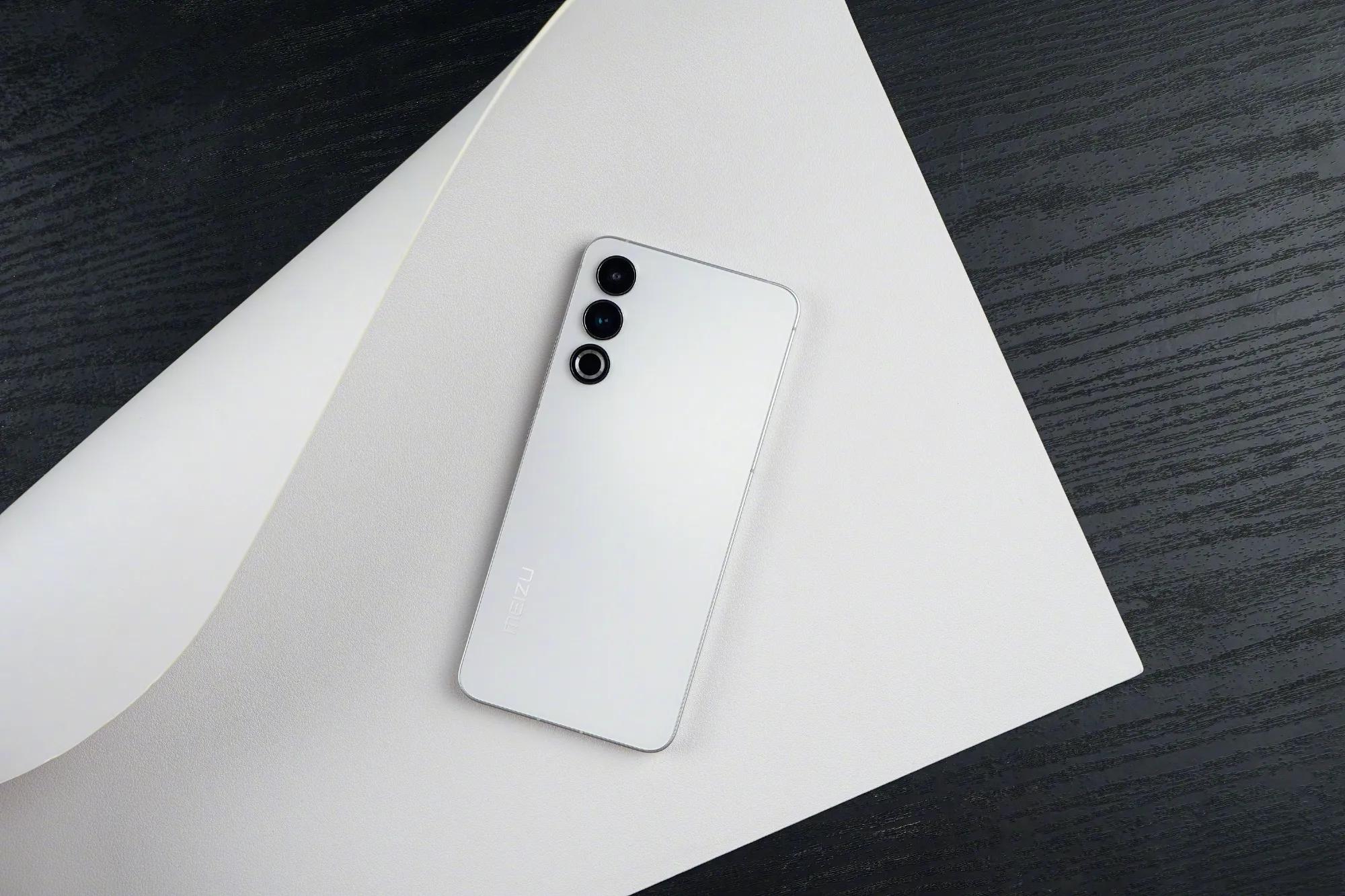 购机优选，魅族高性价比手机与智能充电站，让暑假更愉快