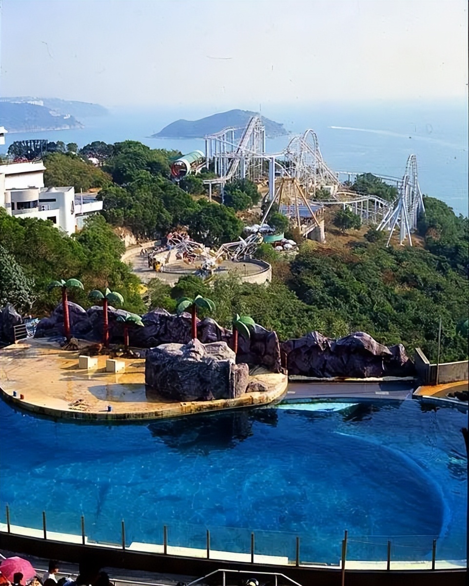 犹太商人拒绝美籍，携百亿加入中国籍，被人说成疯子，坚称不后悔