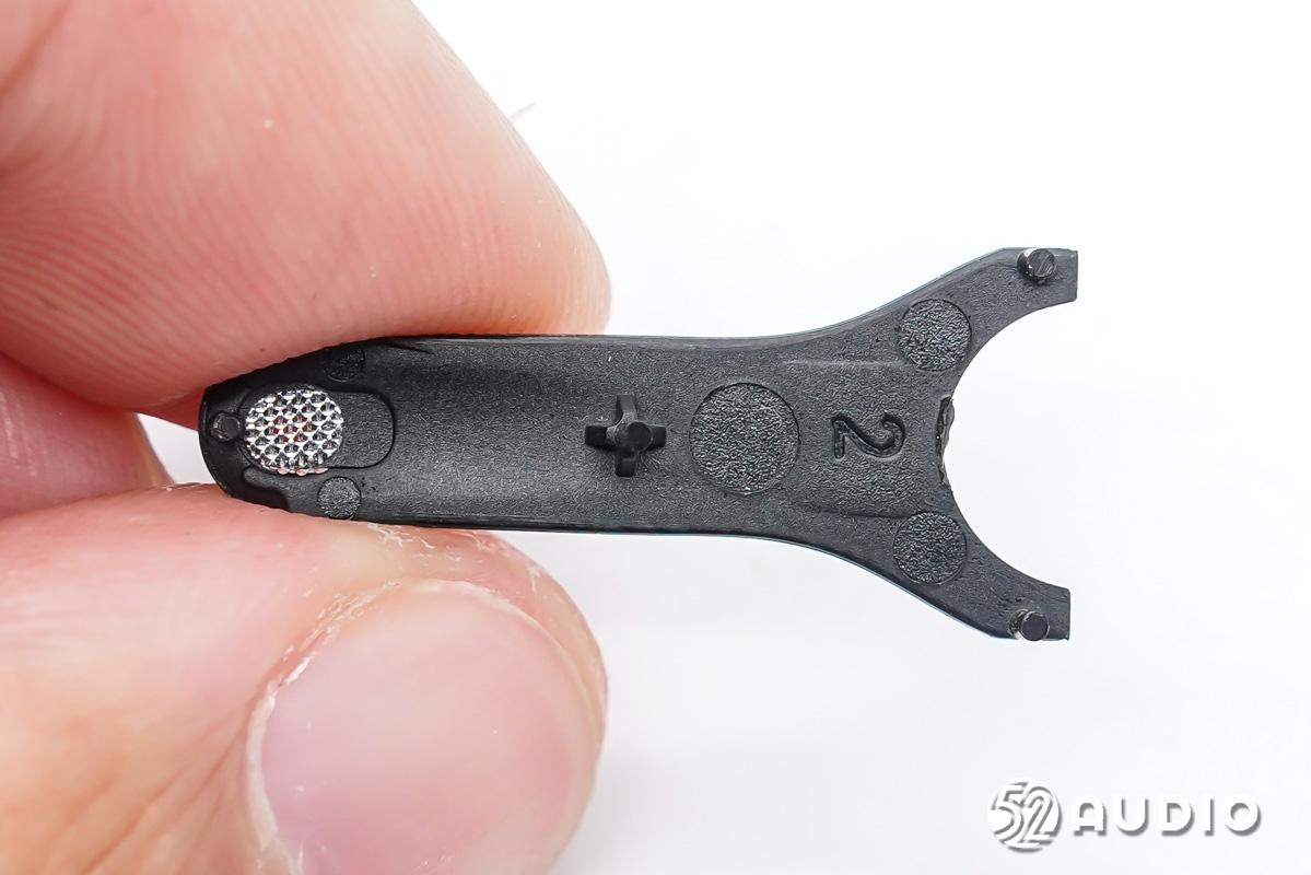 拆解beats耳机头戴式,仿品beatssolo3拆机