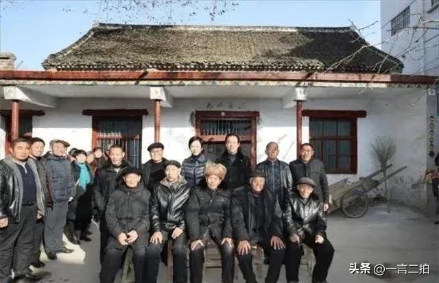 许家印：干过保安掏过粪，一朝发迹后风光无限，如今让人唏嘘