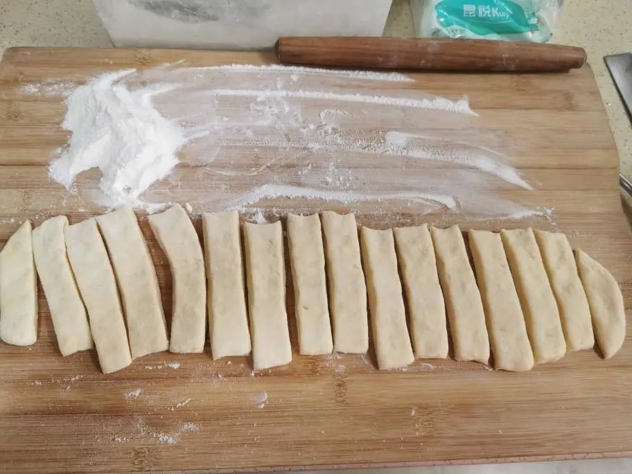 商用油条怎么做到蓬松酥脆,油条怎么做到蓬松酥脆视频