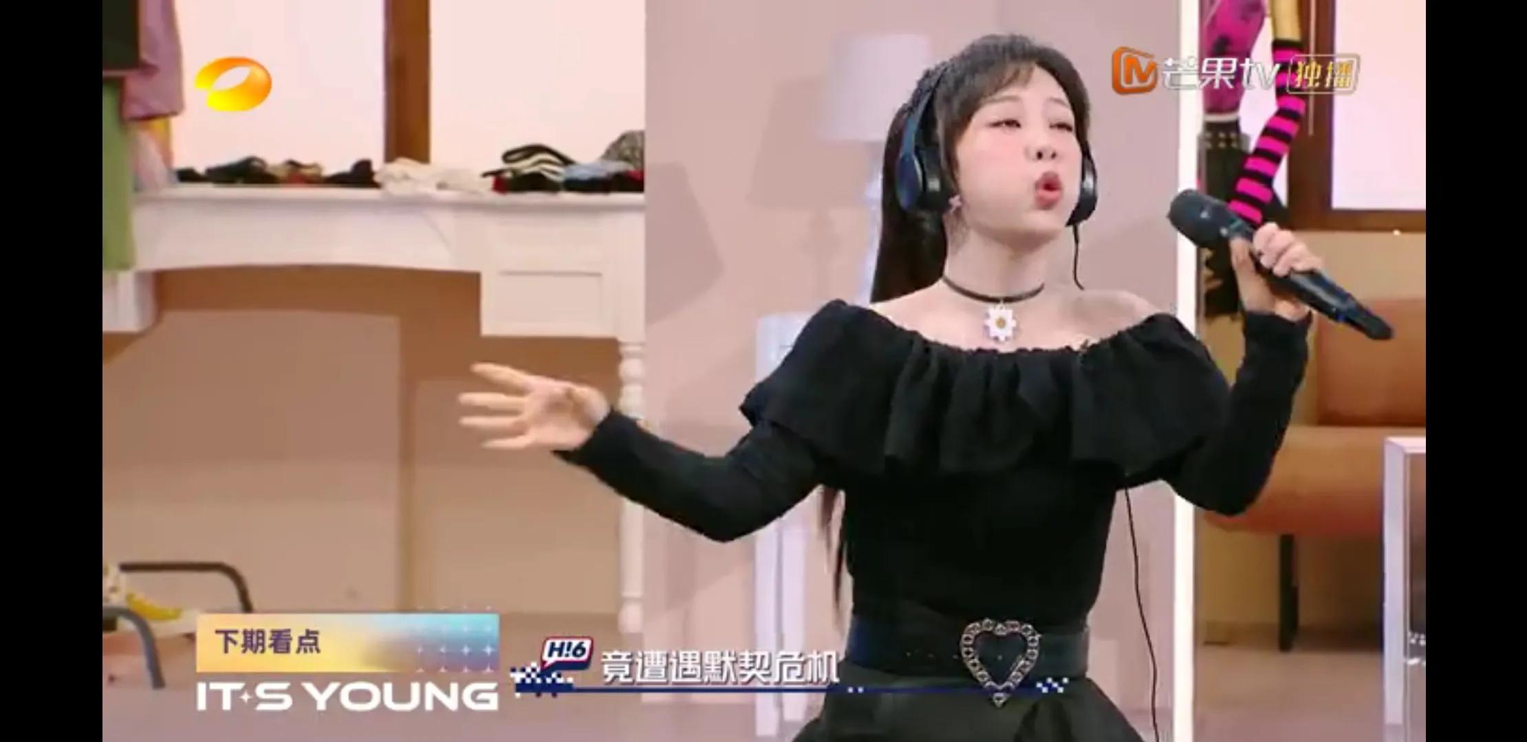 每周六晚看《你好，星期六》，对美好的生活说嗨嗨