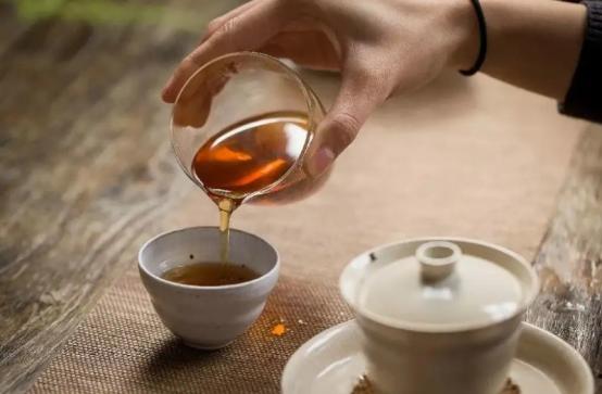 网上买茶和实体店买茶哪个好,网上买茶的正确方法和注意事项