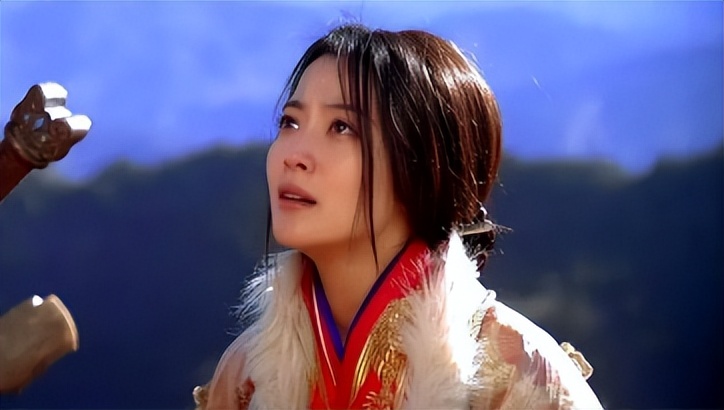 京城四美*冰白**：献媚成龙获杨受成独宠，下嫁男模却遭郑元畅*爱夺**