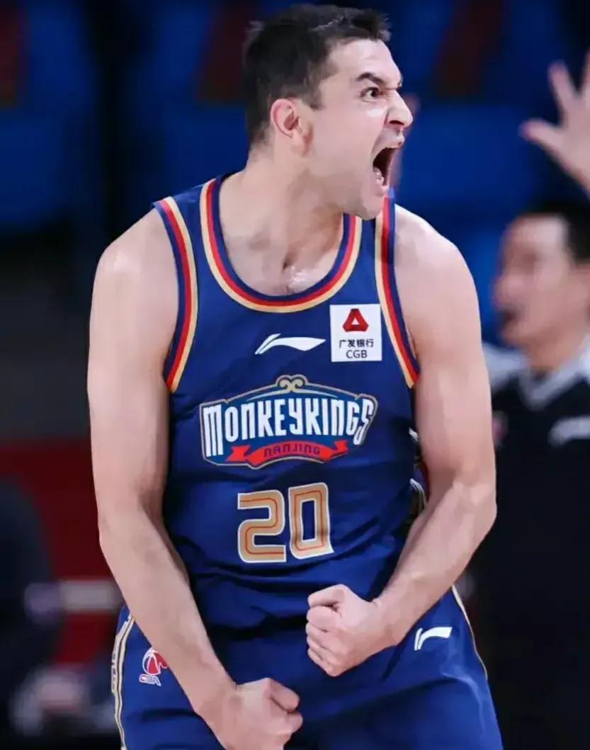 cba季前赛辽宁本钢vs上海久事,cba联赛第十六轮辽宁对同曦的赛果