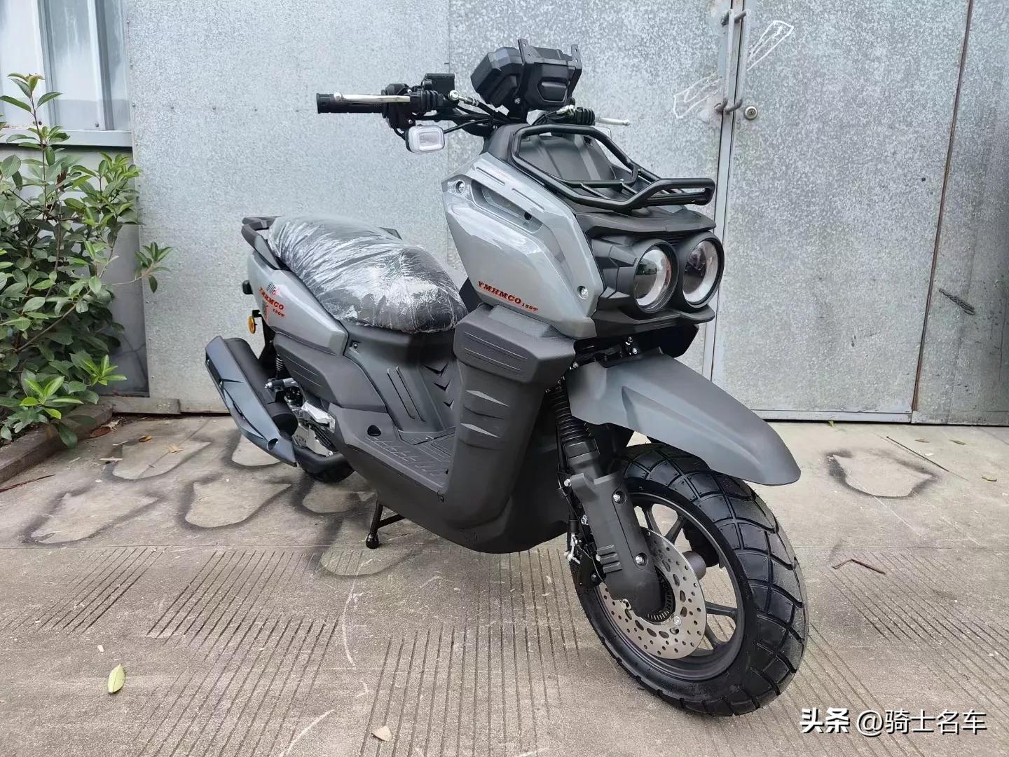 2024款坦克150踏板摩托,本田坦克150新款