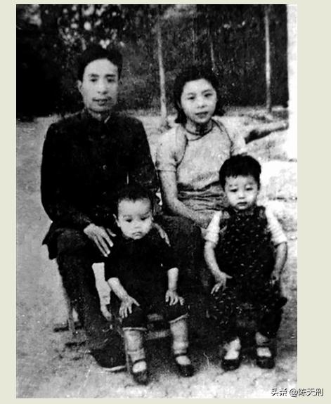 捷克轻机枪和德国mg42哪个好,捷克式轻机枪vsmg42