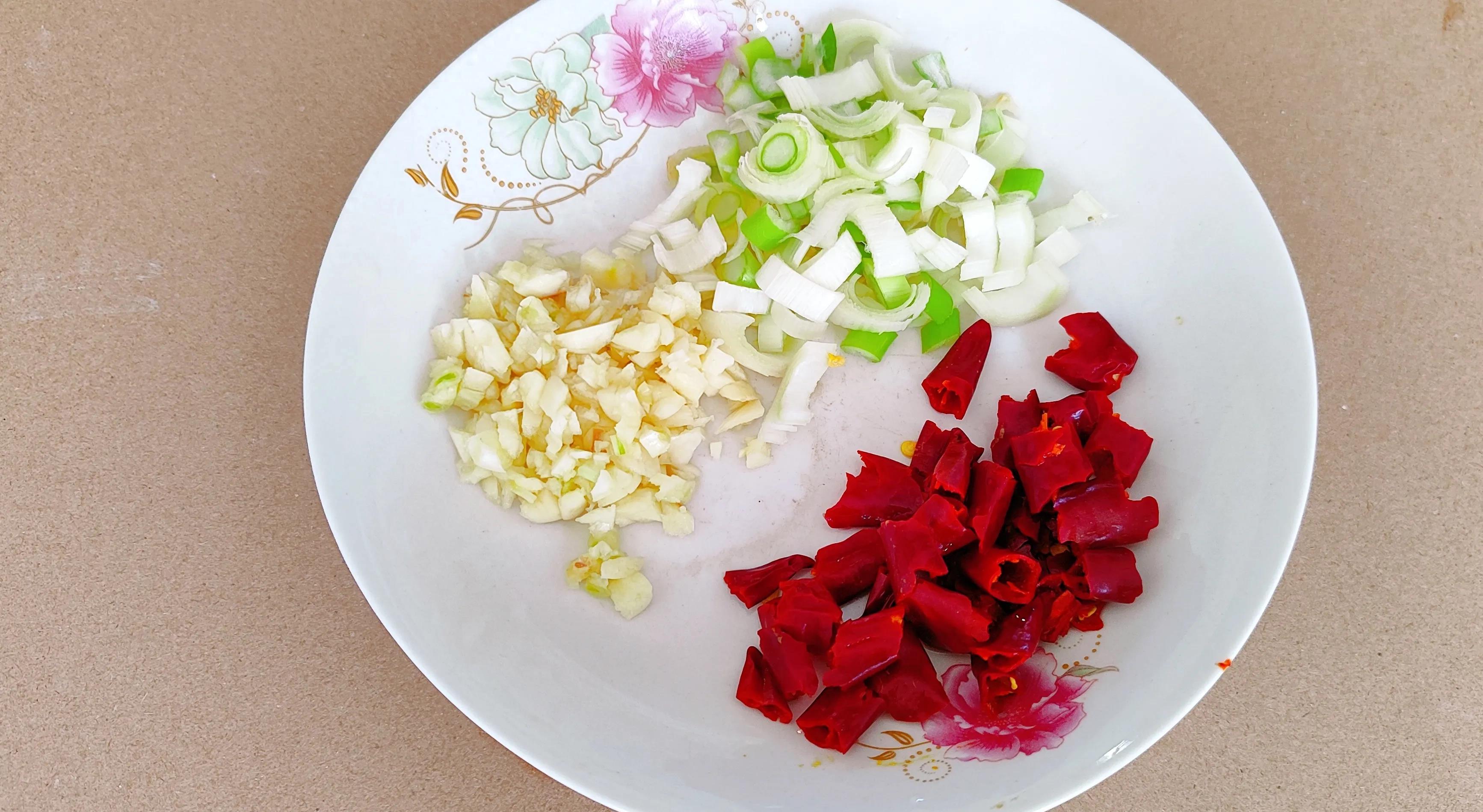 凉拌素牛排的做法大全家常,素凉菜凉拌猪耳朵的做法