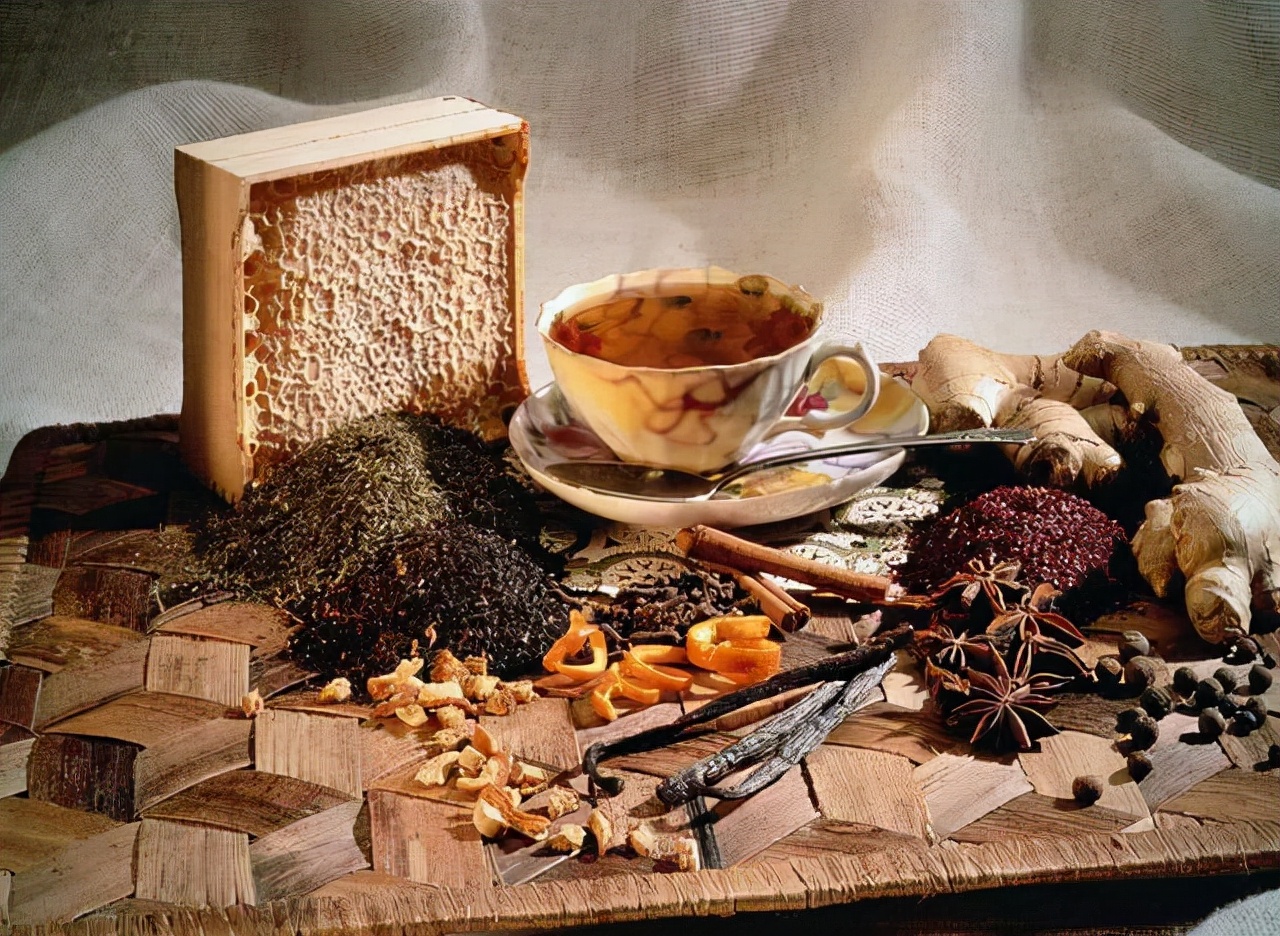 吃六味地黄丸到底有没有功效,吃六味地黄丸的好处和禁忌