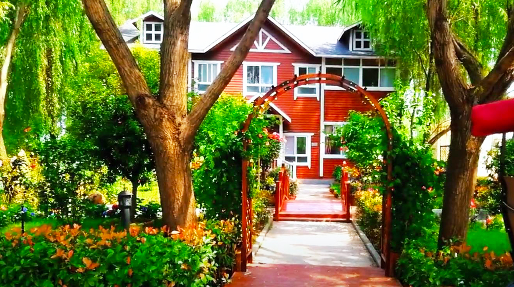 武汉东湖湖心岛,武汉最美山间民宿