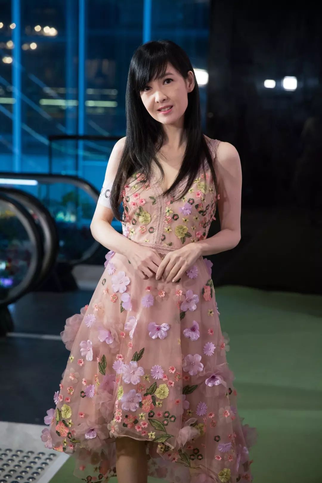 香港冻龄女神,香港冻龄女星出席活动谈保养