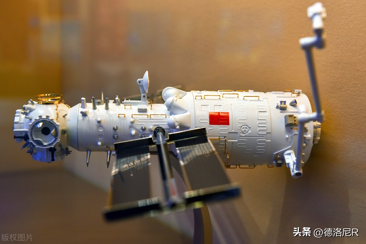 地球和宇宙的所有故事,探索宇宙把地球的故事讲给宇宙