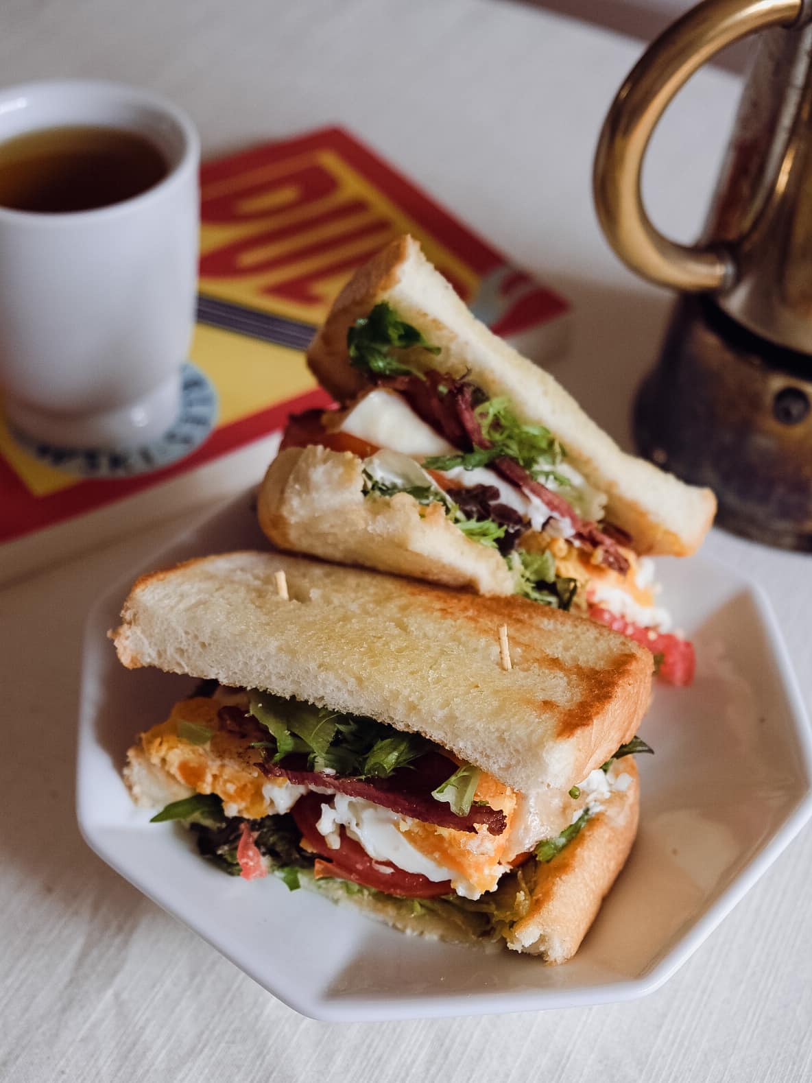 吐司新吃法早餐首选味道太赞了,用原味吐司就可以做的简单早餐