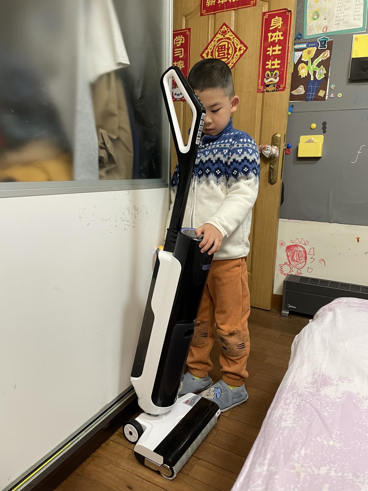 三八妇女节实用礼物员工100元以内,三八妇女送什么礼物