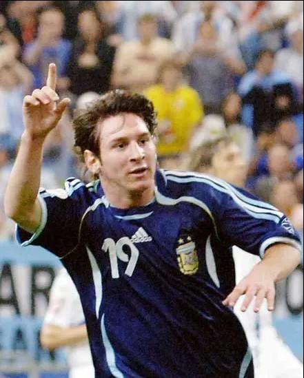 凌晨三点阿根廷对墨西哥,阿根廷墨西哥最新预测