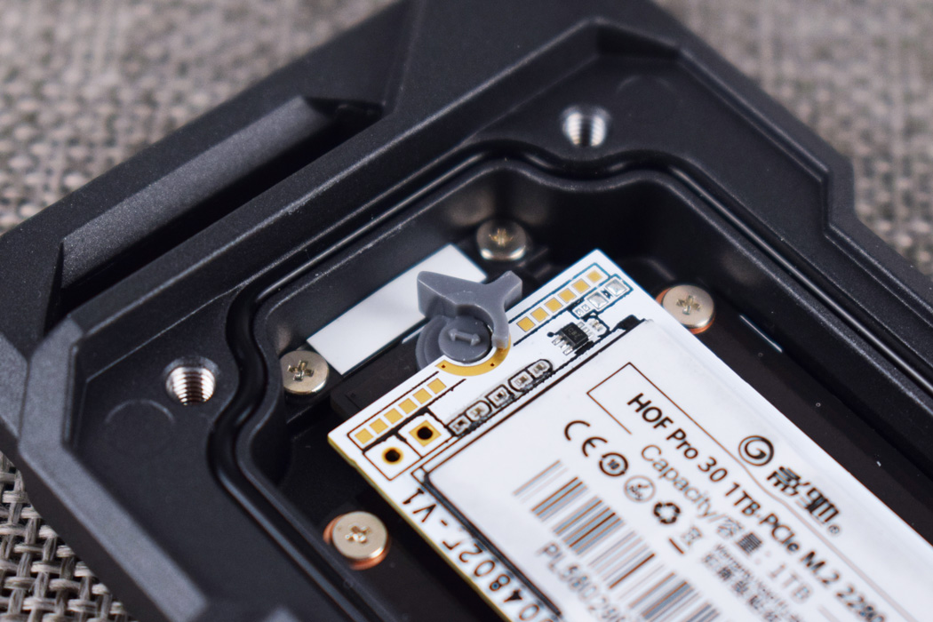 华硕tuf铠甲硬盘盒开箱,华硕tufgaming铠甲硬盘盒容量