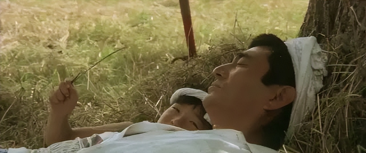 日本演员高仓健逝世,高仓健在日本地位