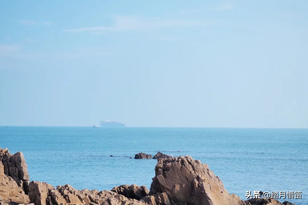 被誉为“东方瑞士”的青岛，有太多的海边浪漫