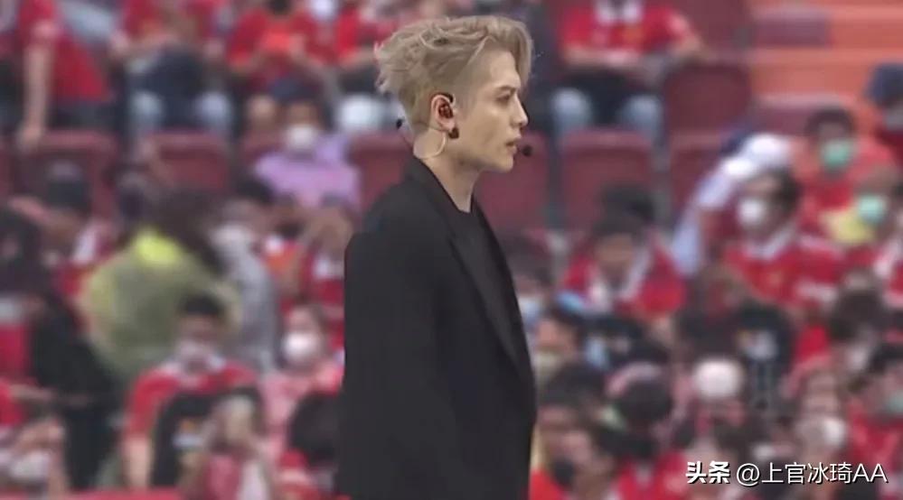 王嘉尔爱国情怀,王嘉尔爱国霸气发言片段