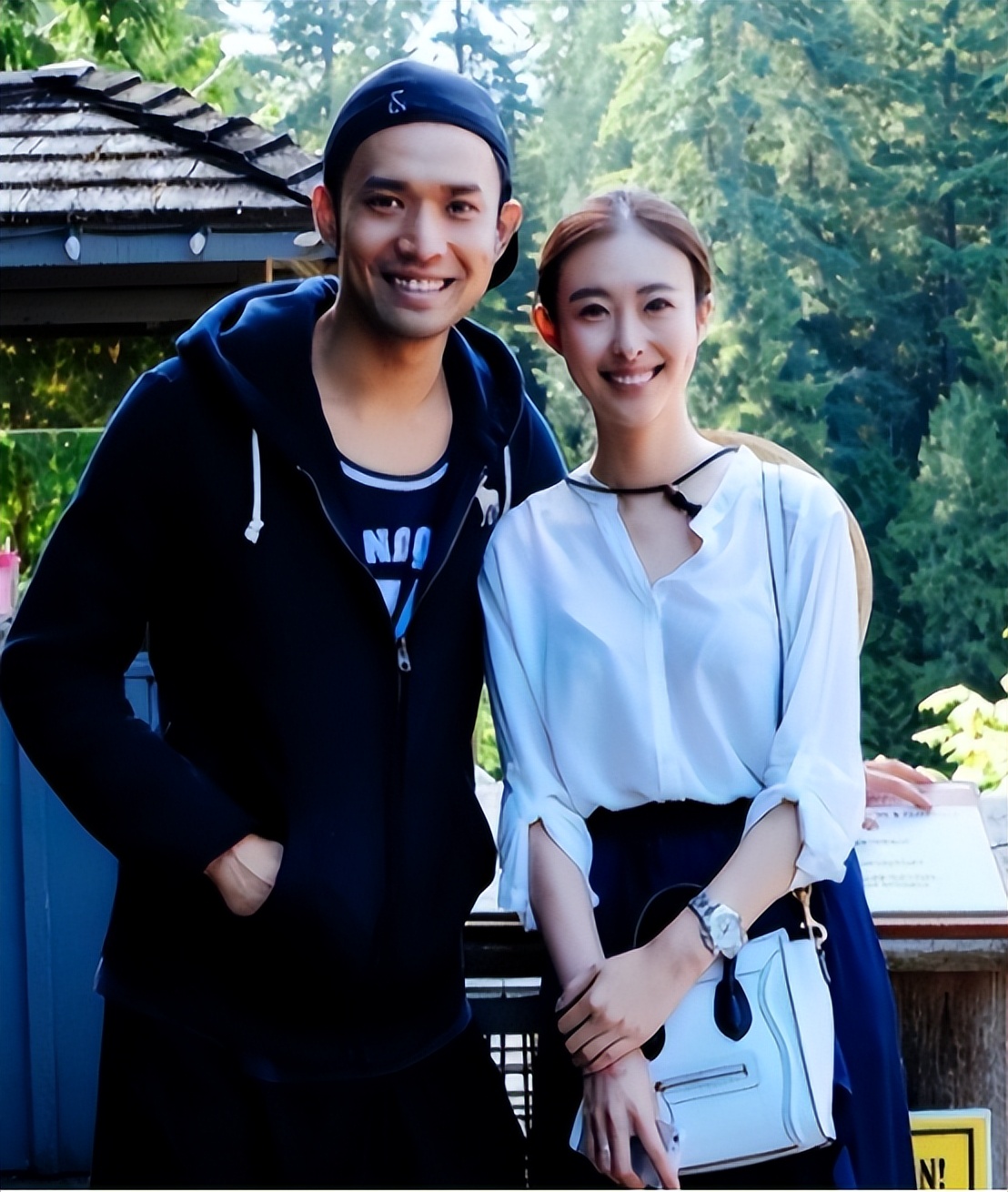 翟凌曾被誉为第一车模,车模翟凌事件