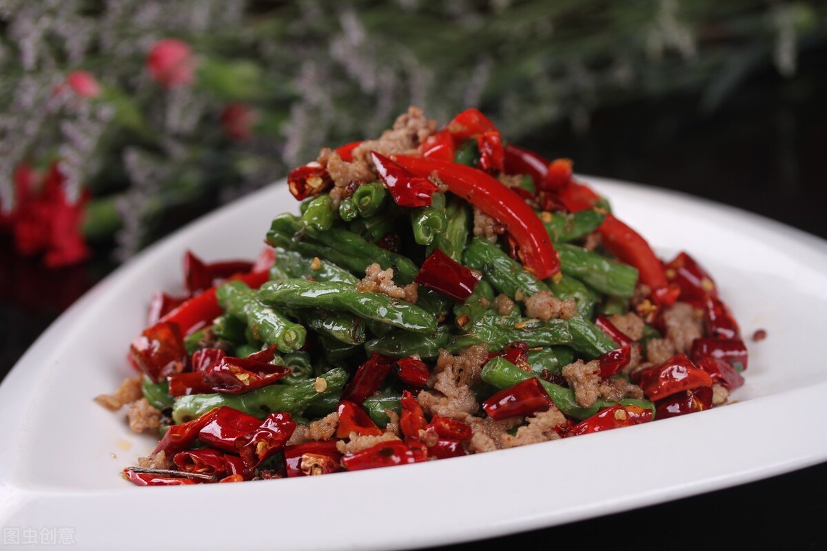 豪门保姆丽芳第310集简介,她做保姆这些年之豪门生活完整版