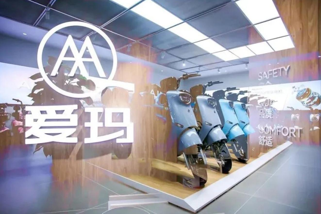 买电动车不选杂牌车,买电动车为什么不建议在网上买