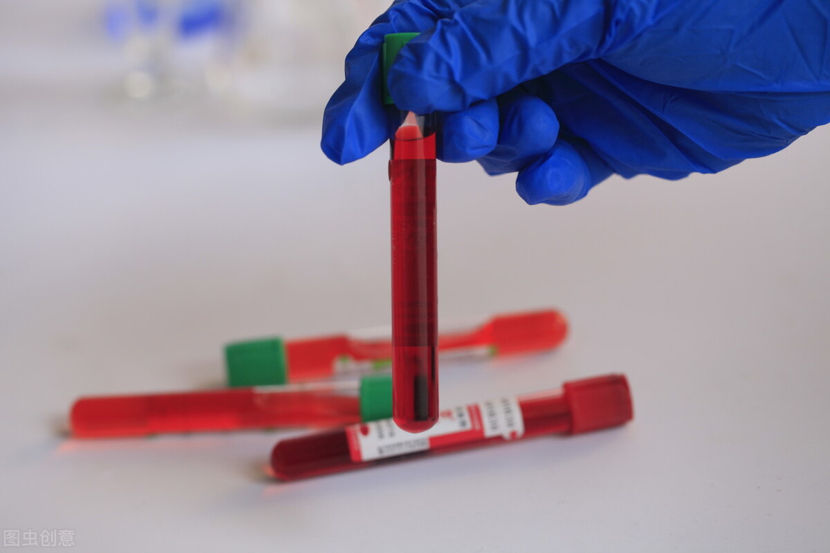 为什么早晨起床嘴发苦,为什么早晨醒来嘴特别干